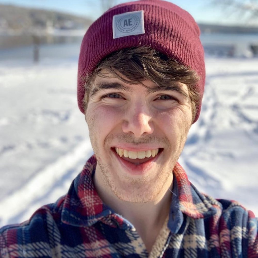 Meet your Posher, Rj